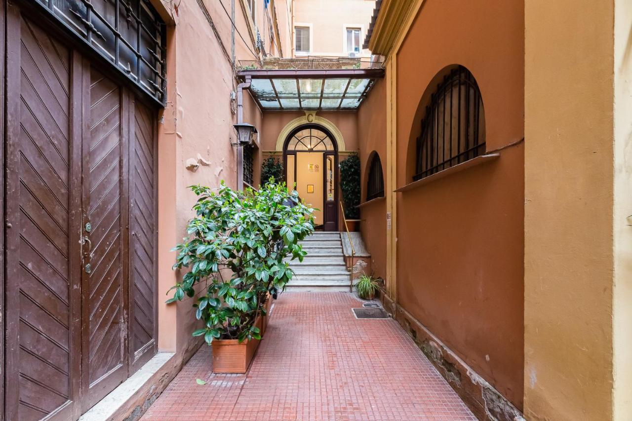 Living Repubblica Rom