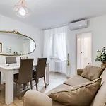 Living Rome Repubblica apartment